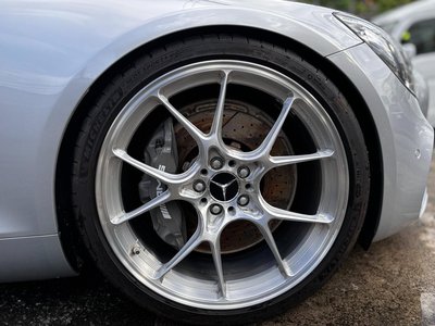 MERCEDES-BENZ GT AMG - 6