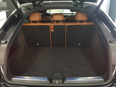 2023 Mercedes-BENZ GLC 照片 9