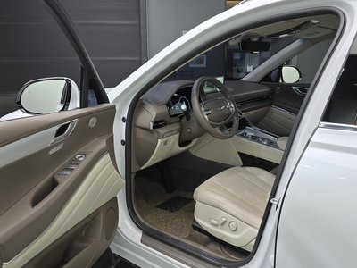 GENESIS GV80 - 10