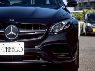 MERCEDES-BENZ E-CLASS AMG - 5