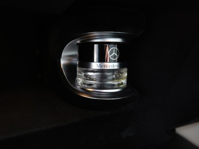 MERCEDES-BENZ E-CLASS - 9