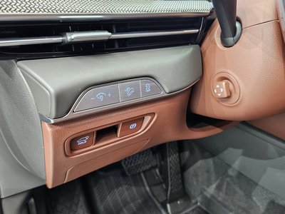 GENESIS GV80 - 8