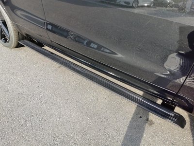 LAND ROVER DISCOVERY - 4