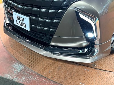 TOYOTA ALPHARD - 3
