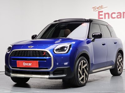 MINI COUNTRYMAN - 1