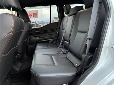 TOYOTA LAND CRUISER 250 - 6