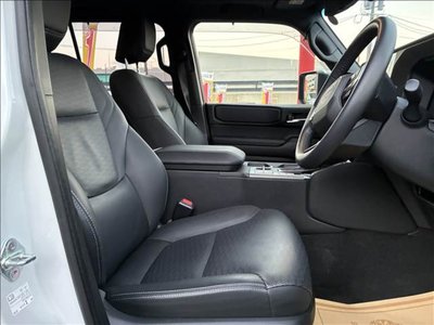 TOYOTA LAND CRUISER 250 - 4