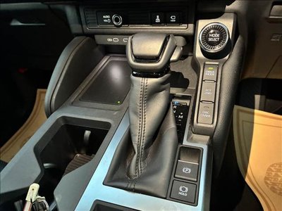 TOYOTA LAND CRUISER 250 - 9