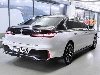 BMW 7 SERIES - 3