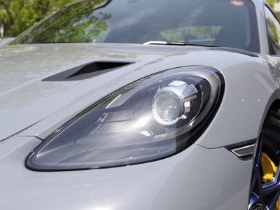 صورة مصغرة 35 لـ 2025 Porsche 718
