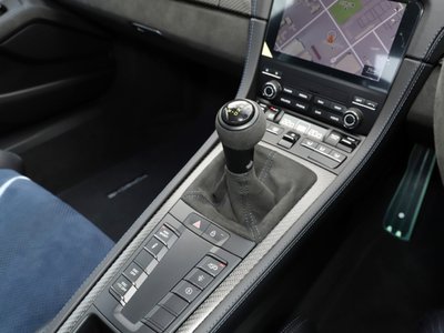 صورة مصغرة 14 لـ 2025 Porsche 718