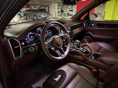 2020 Porsche CAYENNE — миниатюра 11