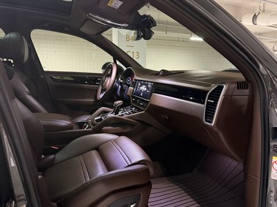 صورة 10 لـ 2020 Porsche CAYENNE