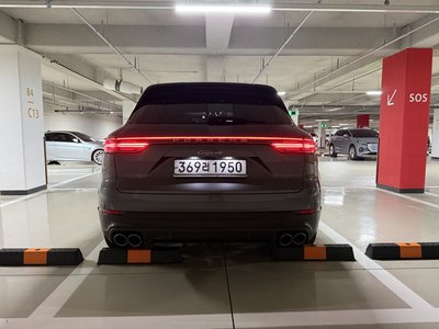 صورة 4 لـ 2020 Porsche CAYENNE
