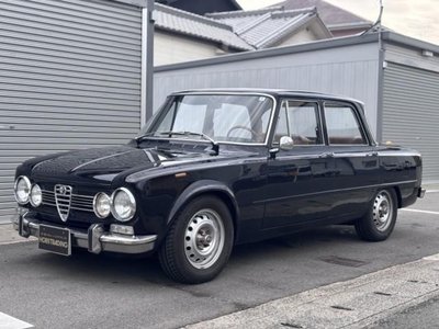 1974 ALFA Romeo JULIA photo 1