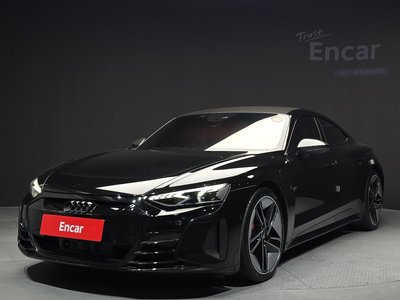 AUDI RS E-TRON GT - 1