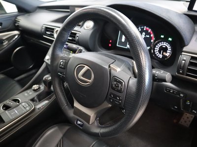 صورة مصغرة 22 لـ 2015 Lexus RC F