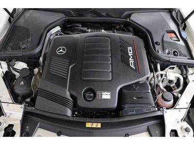 MERCEDES-BENZ E-CLASS - 8