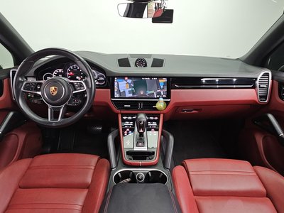 صورة 5 لـ 2020 Porsche CAYENNE