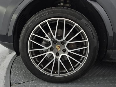 صورة 6 لـ 2020 Porsche CAYENNE