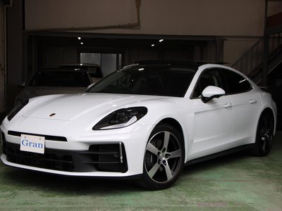 PORSCHE PANAMERA - 2