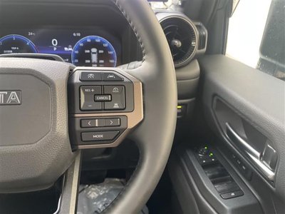TOYOTA LAND CRUISER 250 - 9