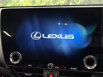 2022 Lexus NX — фото 4