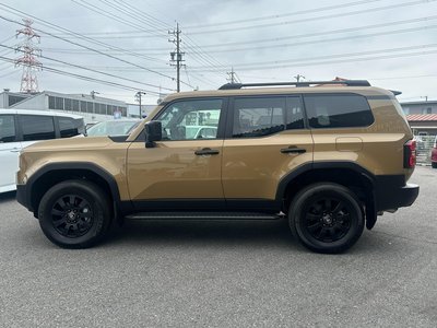 TOYOTA LAND CRUISER 250 - 7