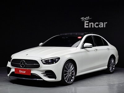 MERCEDES-BENZ E-CLASS - 1