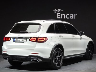 MERCEDES-BENZ GLC - 3