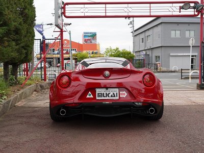 ALFA ROMEO 4C - 2
