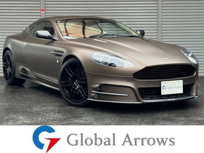 ASTON MARTIN DB9 - 4
