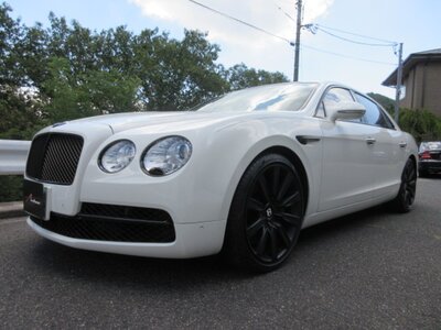 BENTLEY FLYING SPUR - 5