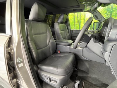 TOYOTA LAND CRUISER 250 - 8