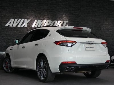 2021 Maserati LEVANTE — фото 2