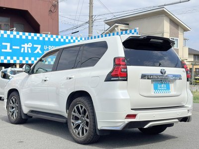 TOYOTA LAND CRUISER PRADO - 10