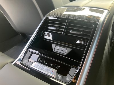 2023 BMW M8 GRAN COUPE 缩略图 17