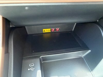 صورة مصغرة 22 لـ 2024 Lexus LM