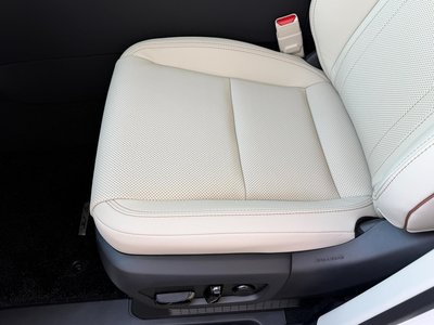 صورة مصغرة 26 لـ 2024 Lexus LM