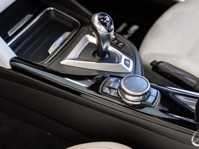 صورة مصغرة 17 لـ 2016 BMW M3 SEDAN