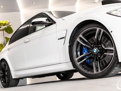 صورة 8 لـ 2016 BMW M3 SEDAN