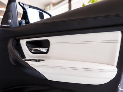 صورة مصغرة 12 لـ 2016 BMW M3 SEDAN