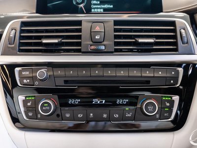 صورة مصغرة 40 لـ 2016 BMW M3 SEDAN