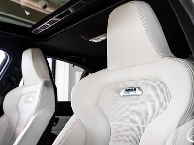صورة 10 لـ 2016 BMW M3 SEDAN