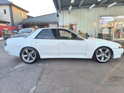 1992 NISSAN SKYLINE 照片 10