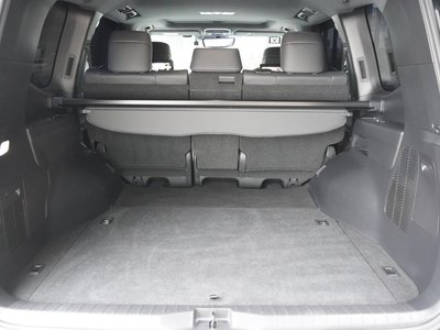 2023 Toyota LAND CRUISER 300 缩略图 18