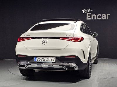 MERCEDES-BENZ GLC - 3