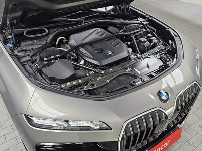 BMW 7 SERIES - 7