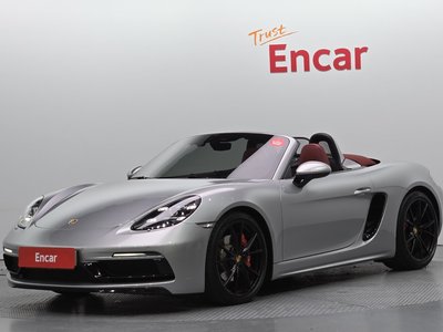 PORSCHE 718 BOXSTER