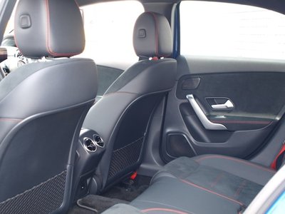 2025 Mercedes-BENZ A-CLASS AMG 缩略图 11